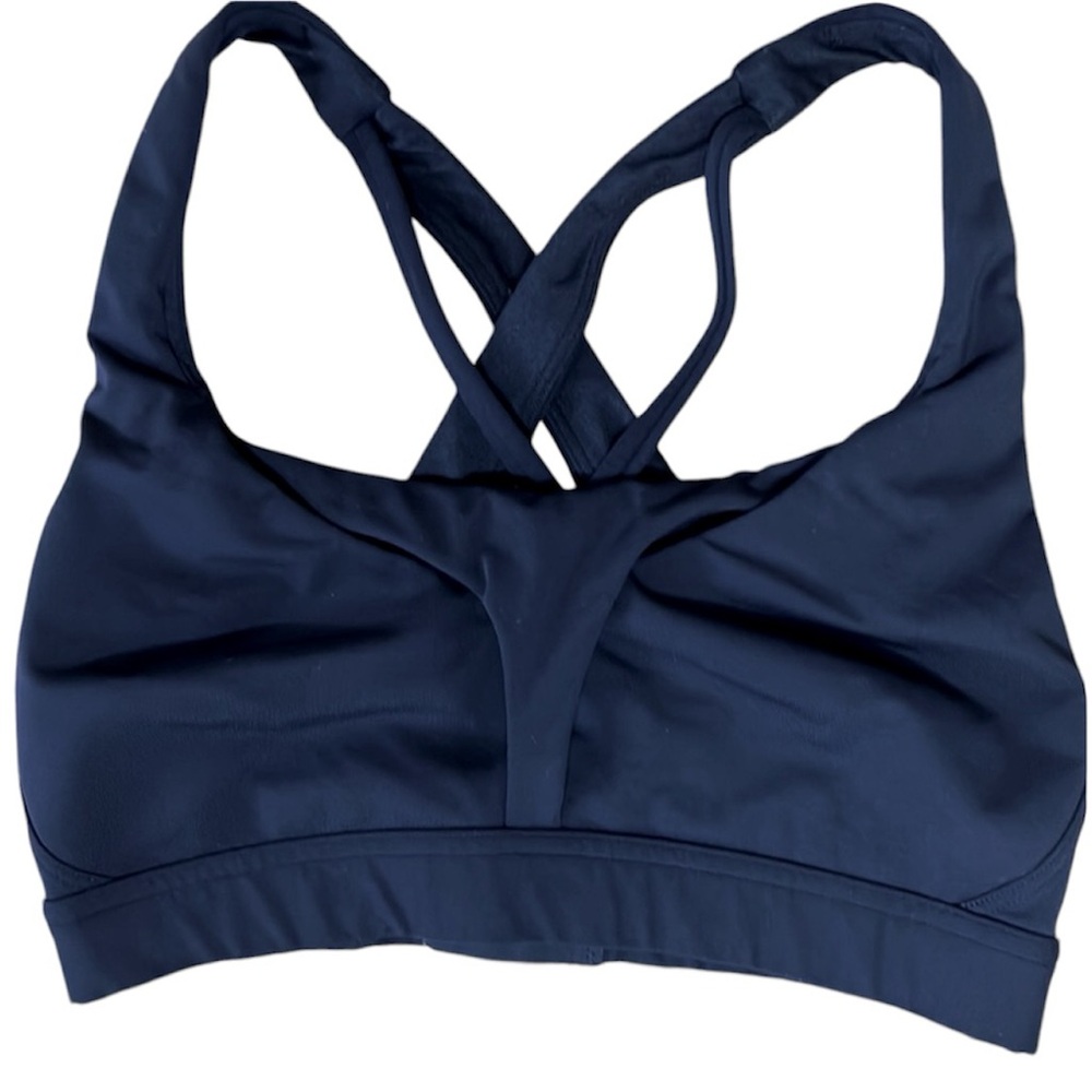 Black Lululemon bra. Size 6.